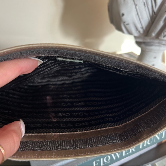 Prada Fumo Tessuto Vela Clutch - Picture 10 of 13